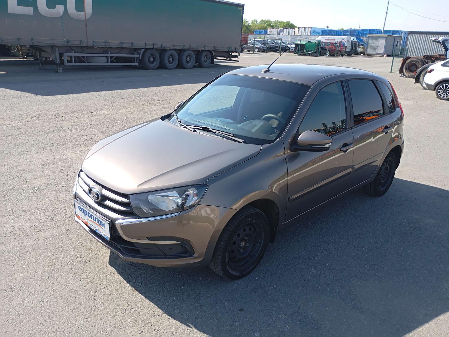 Lada Granta хэтчбек — Б/У, 2020 г. (Челябинск, 70816 км)
