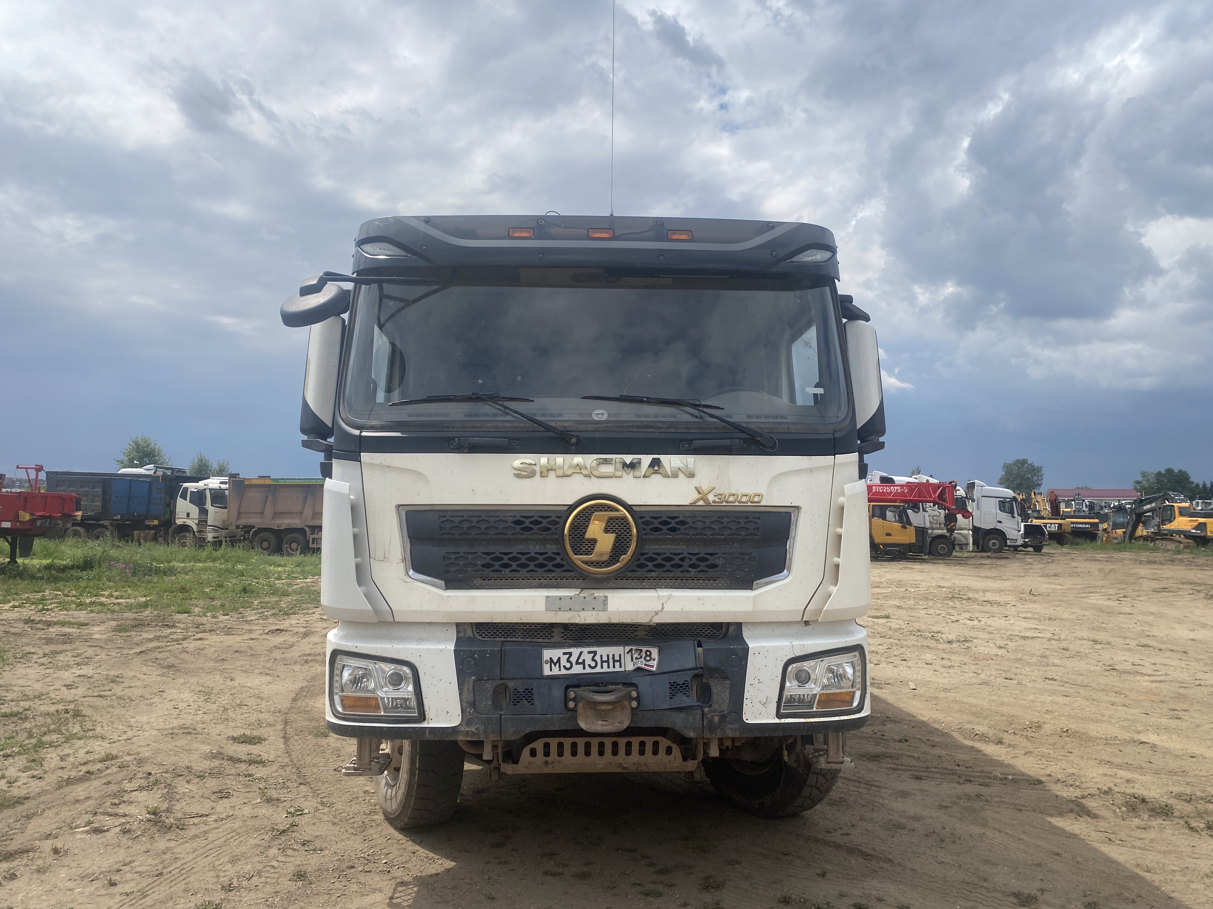 Shacman (Shaanxi) SX 8x4 Самосвал SX32586T384 — Б/У, 2022 г.