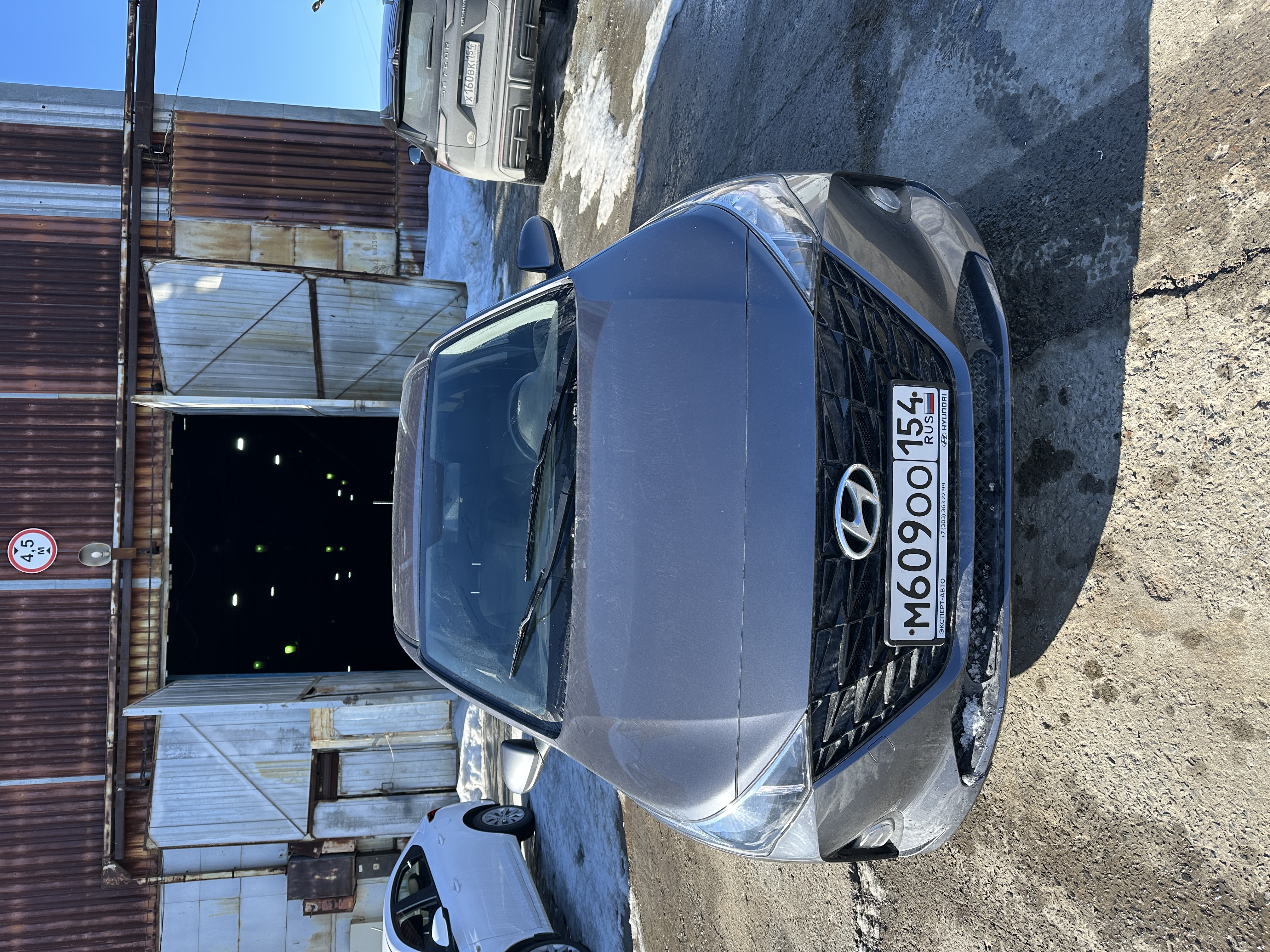 Hyundai SOLARIS Comfort 1.6 AT — Б/У, 2022 г.