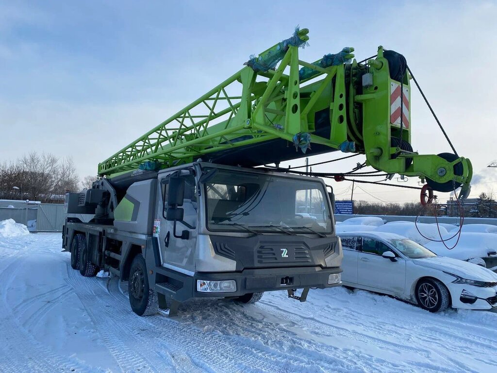 Zoomlion ZTC 6x4 Автокран ZTC300V — Б/У, 2024 г.