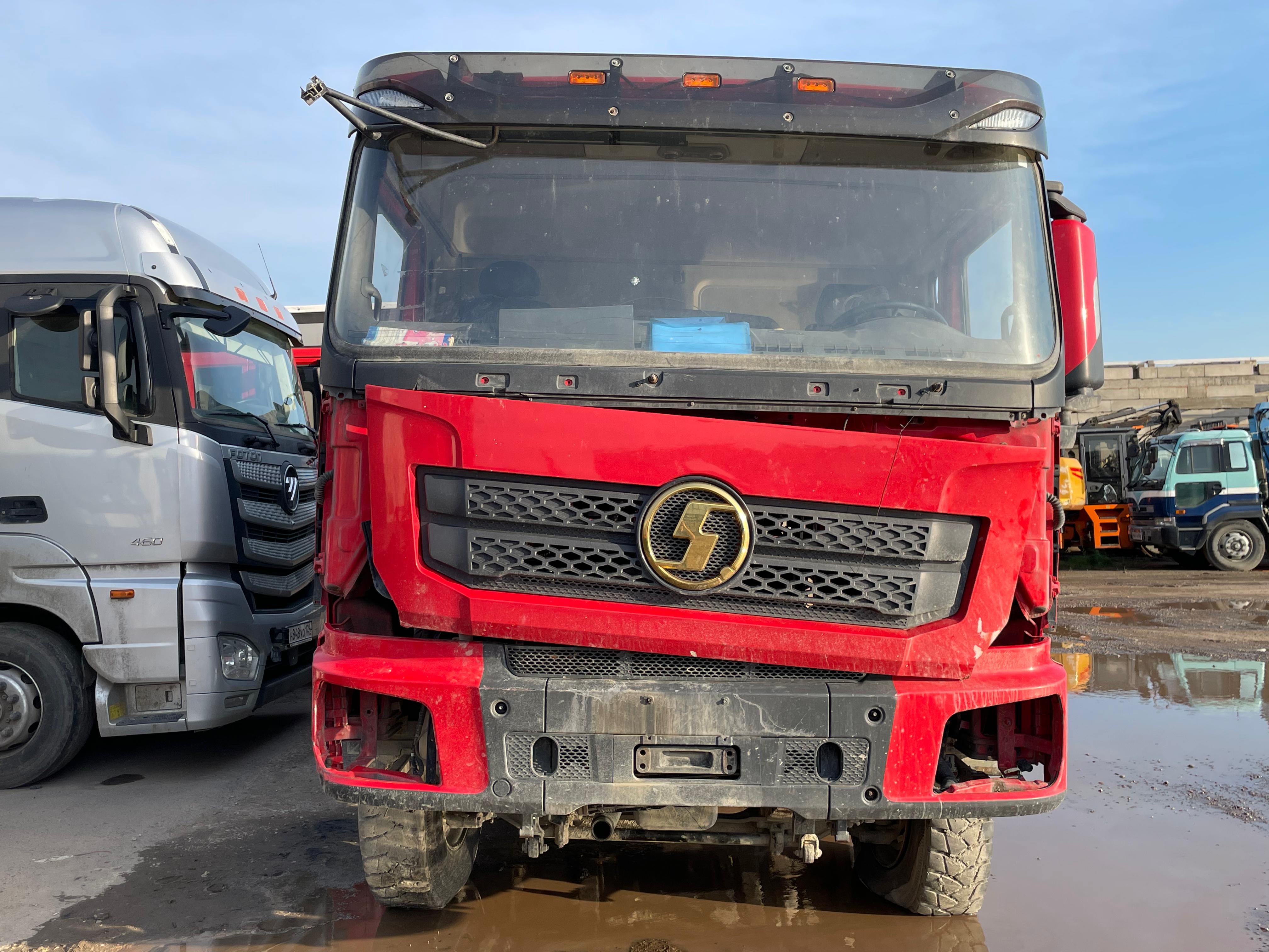 Shacman (Shaanxi) SX 8x4 Самосвал SX33186T366 — Б/У, 2022 г.