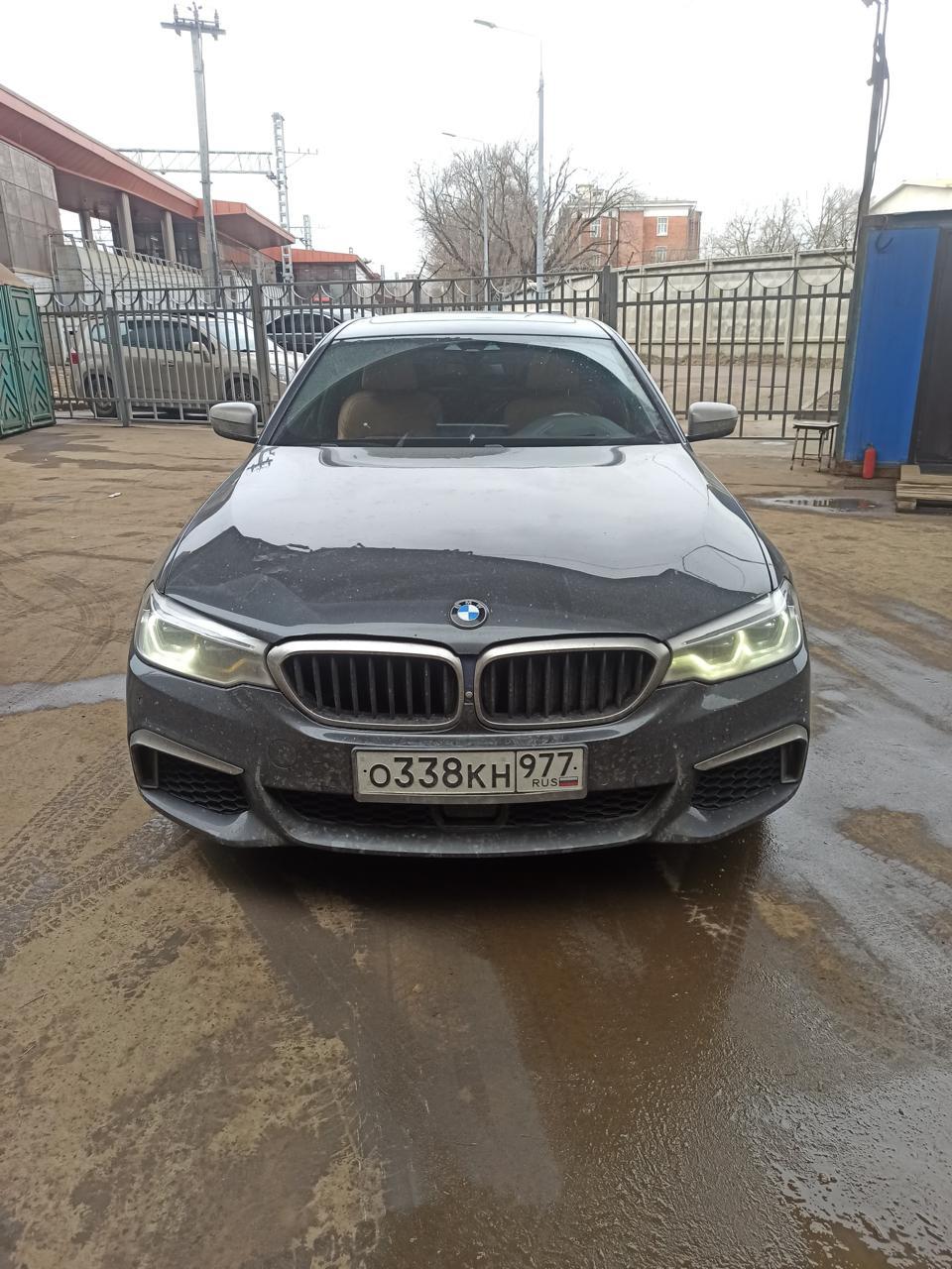 BMW 5-SERIES M550i xDrive — Б/У, 2017 г.