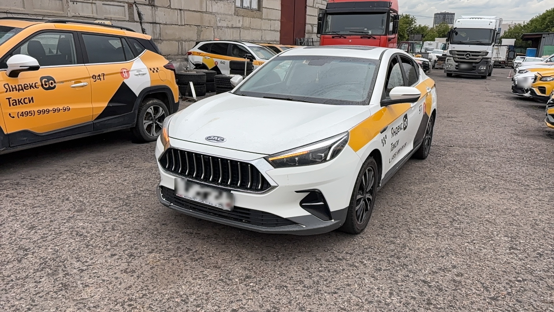 JAC Luxury 1.5T CVT — Б/У, 2023 г.