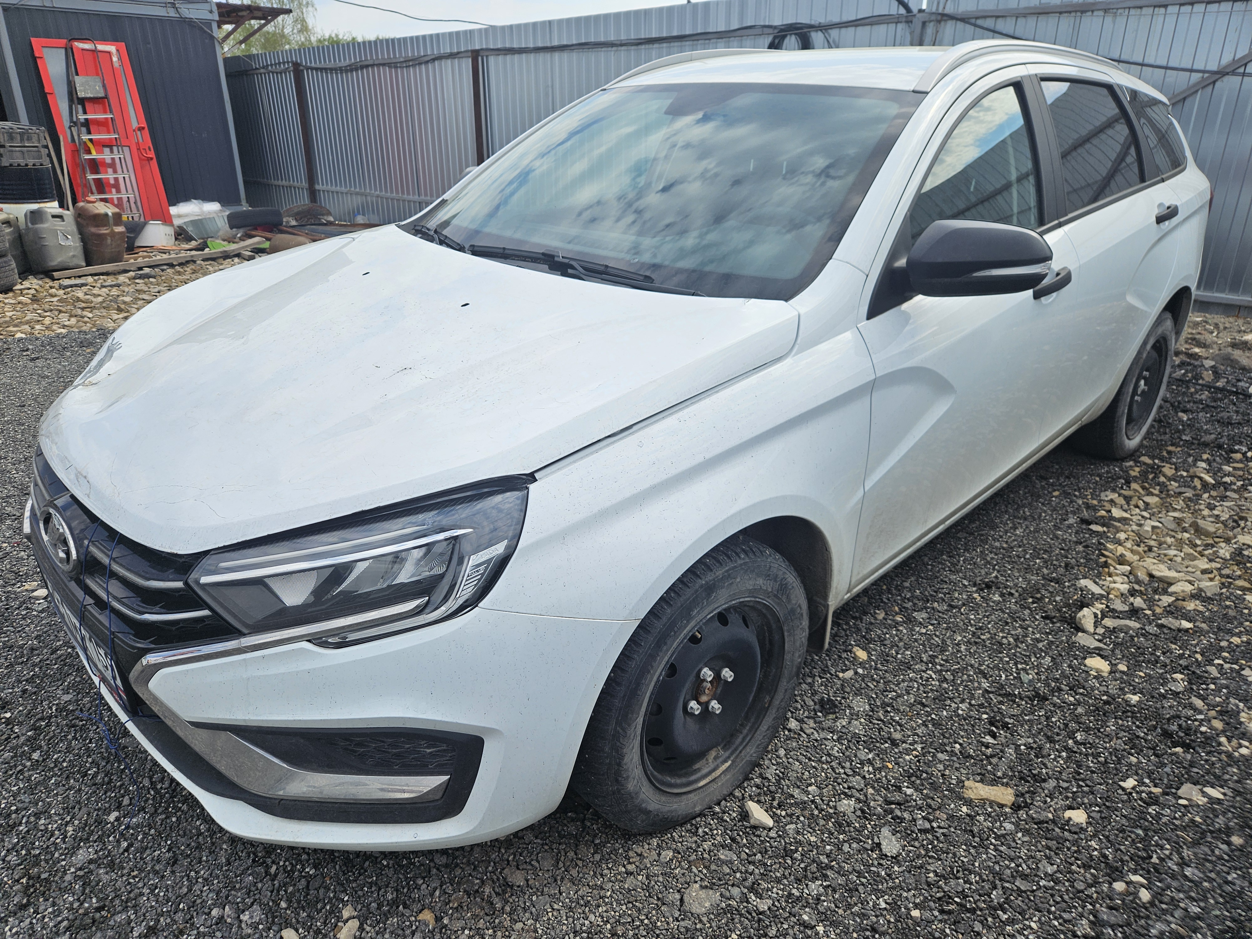 LADA Comfort 24 1.8 122hp AT — Б/У, 2024 г.
