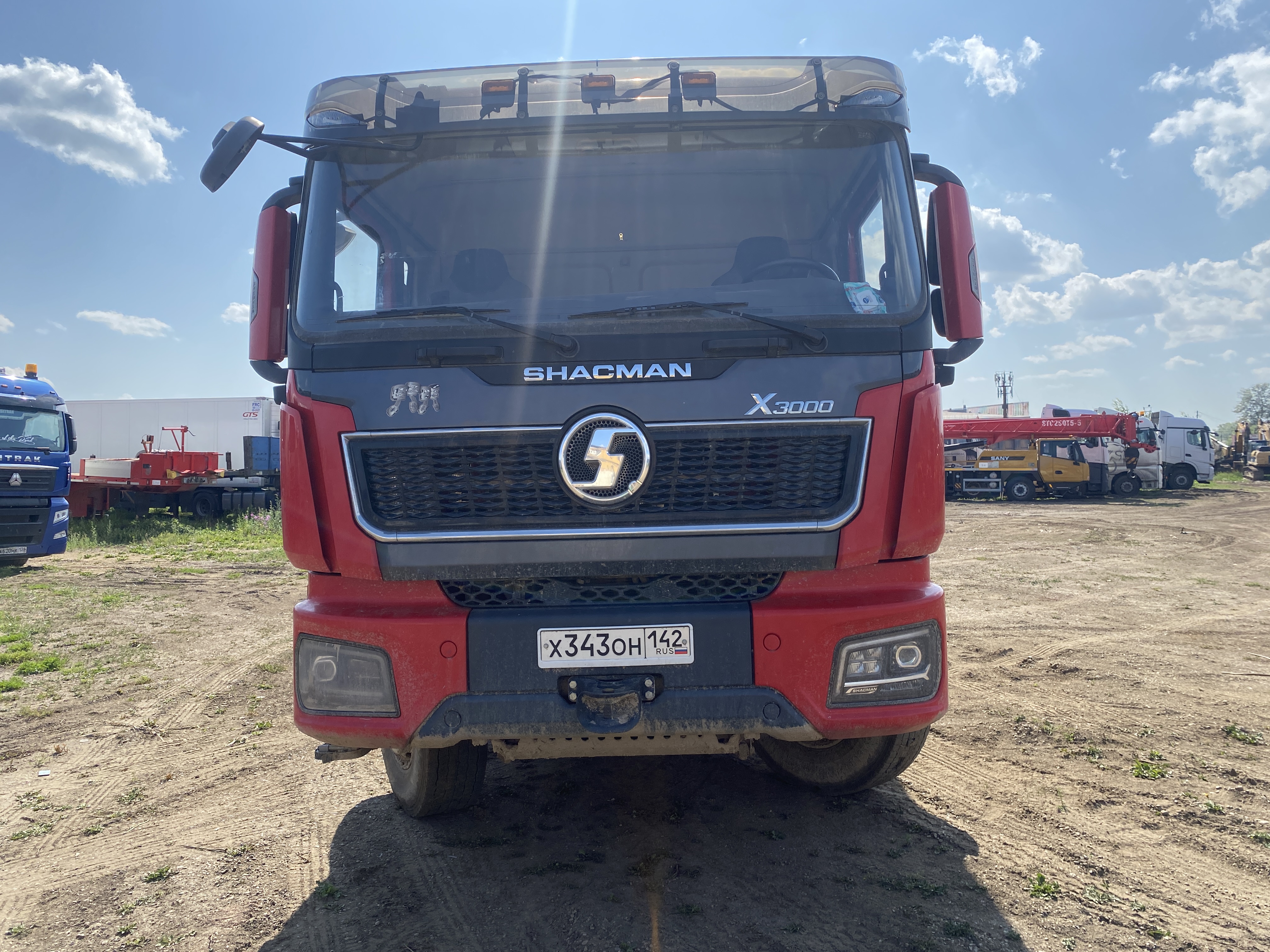 Shacman (Shaanxi) SX 8x4 Самосвал SX33186W366C — Б/У, 2023 г.