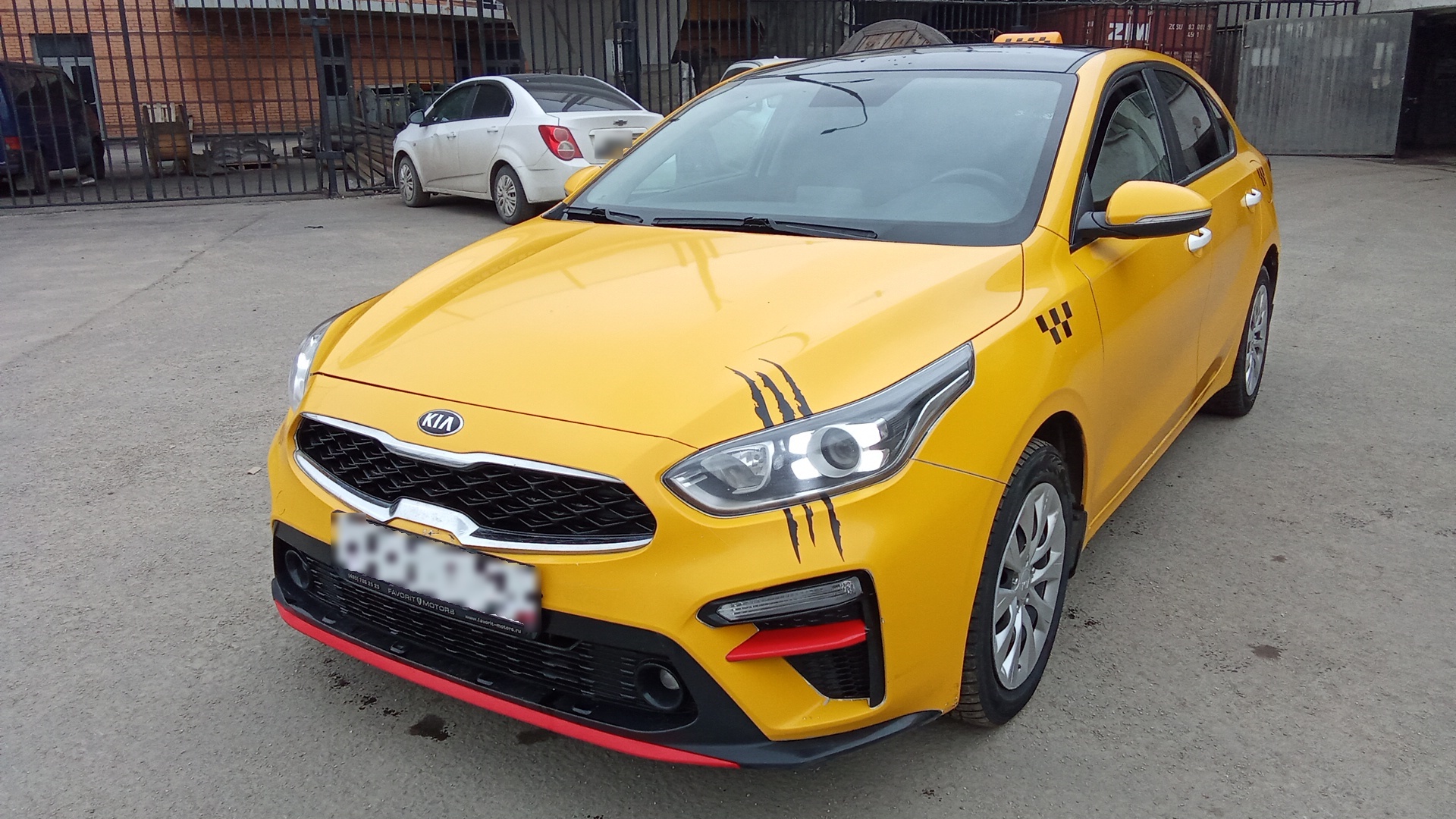 KIA Comfort 1.6 6AT — Б/У, 2021 г.