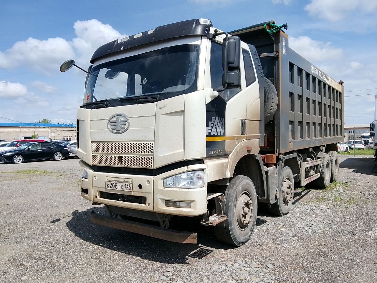 FAW CA 3310 8x4 Самосвал — Б/У, 2022 г.