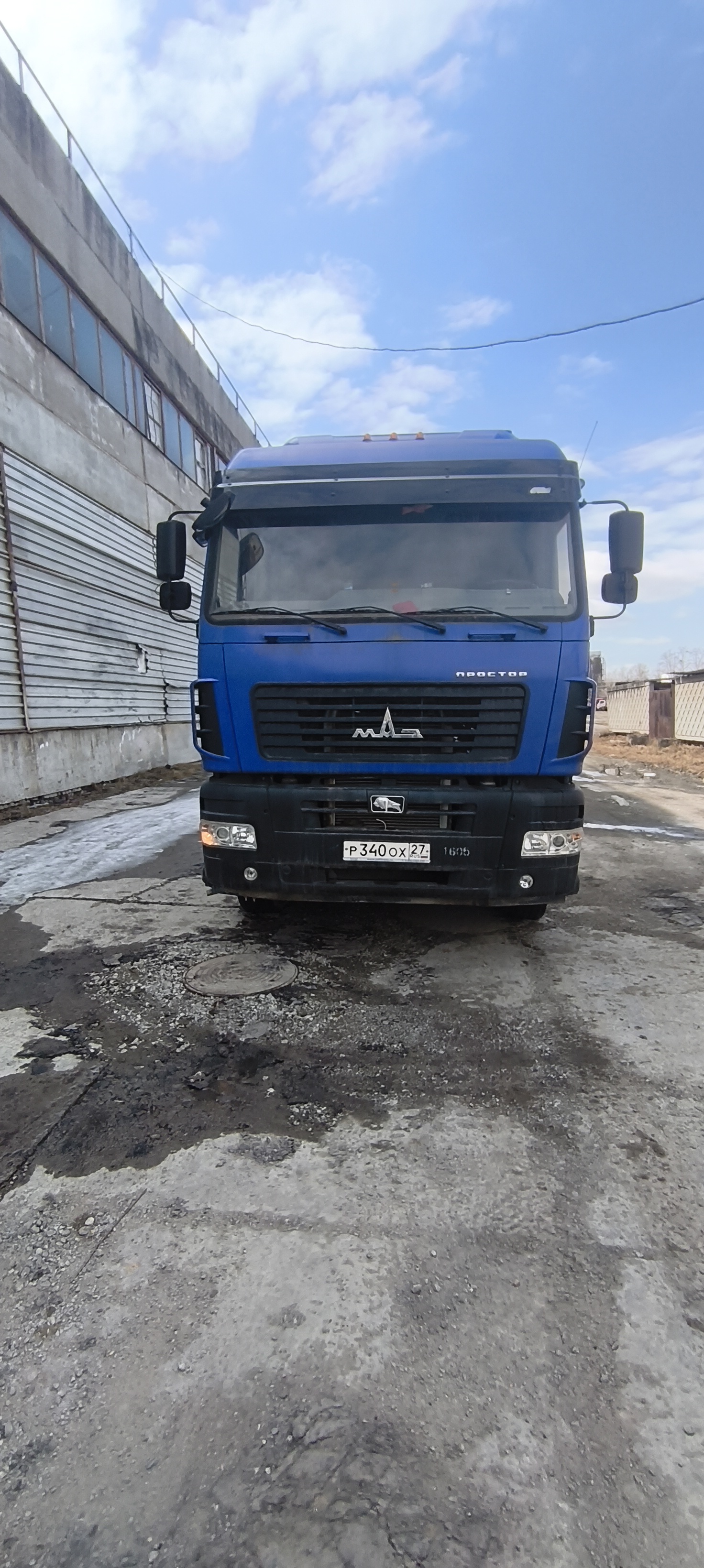 МАЗ 6430 6x4 Седельный тягач 6430С9-520-010 — Б/У, 2022 г.