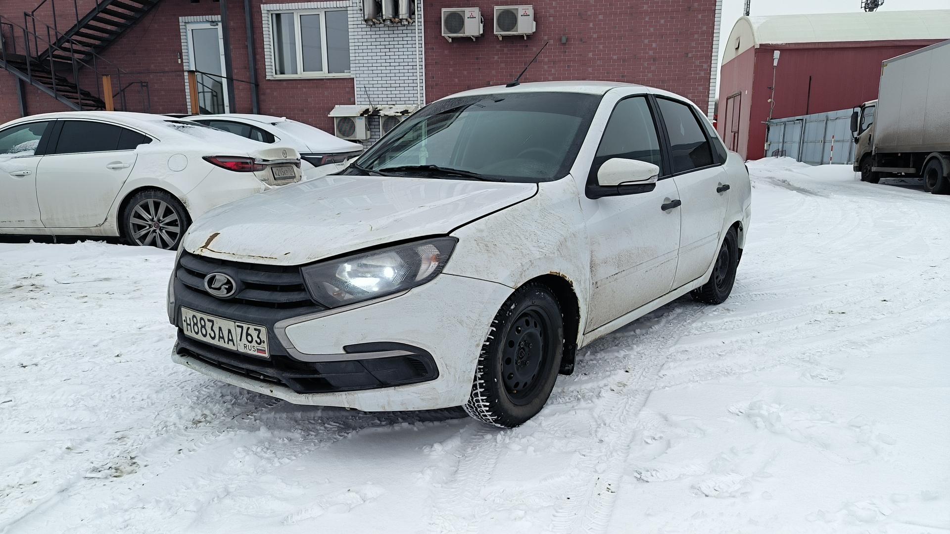 Lada Granta седан — Б/У, 2024 г. (Самара, 96045 км)