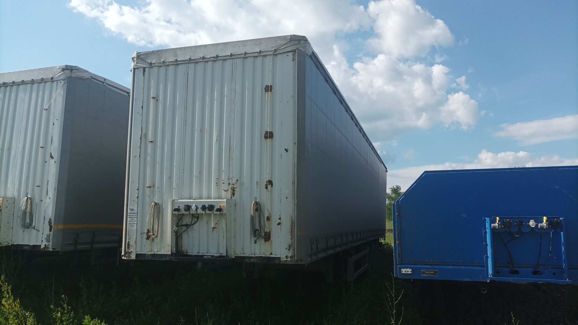 ТУЙМАЗИНСКИЙ ЗАВОД АВТОБЕТОНОВОЗОВ 588510 Полуприцеп шторный — Б/У, 2023 г.