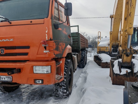 Ижевский Крановый Завод 3367 на шасси КамАЗ 43118 6x6 Бортовой с КМУ 3367A1-03 — Б/У, 2022 г.
