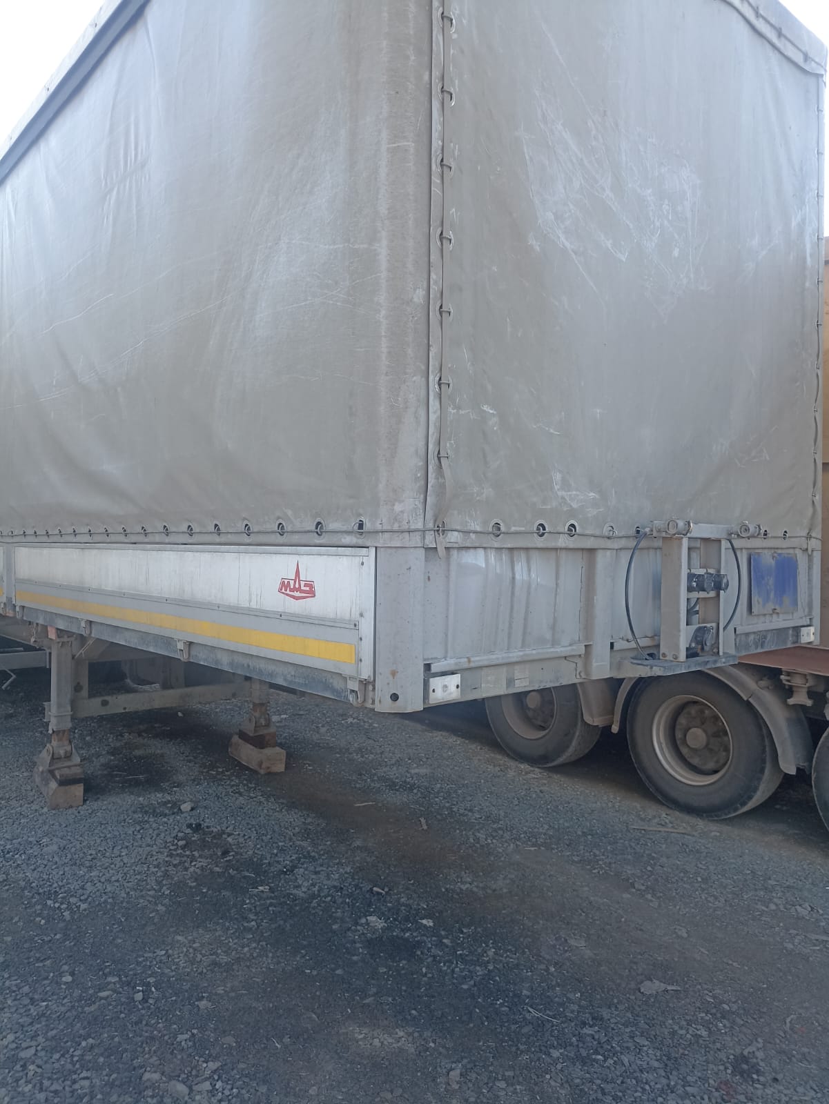 МАЗ 9758 Полуприцеп шторный 975800-3010 — Б/У, 2024 г.