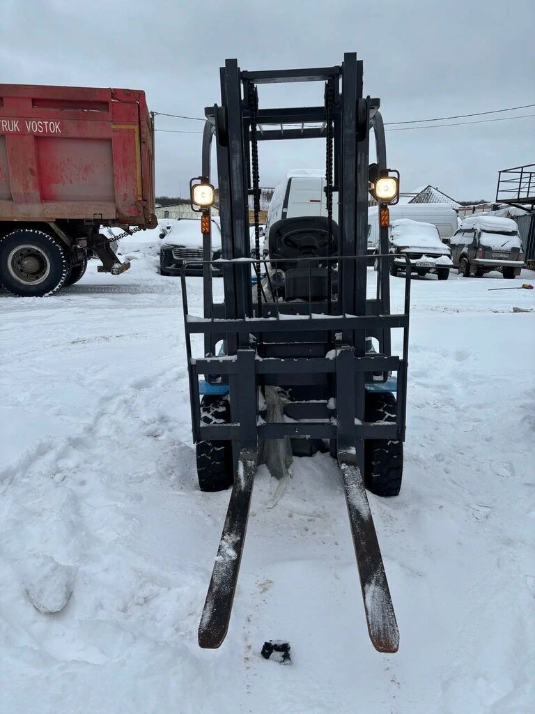 TRF D Вилочный погрузчик D15-3Х — Б/У, 2023 г.