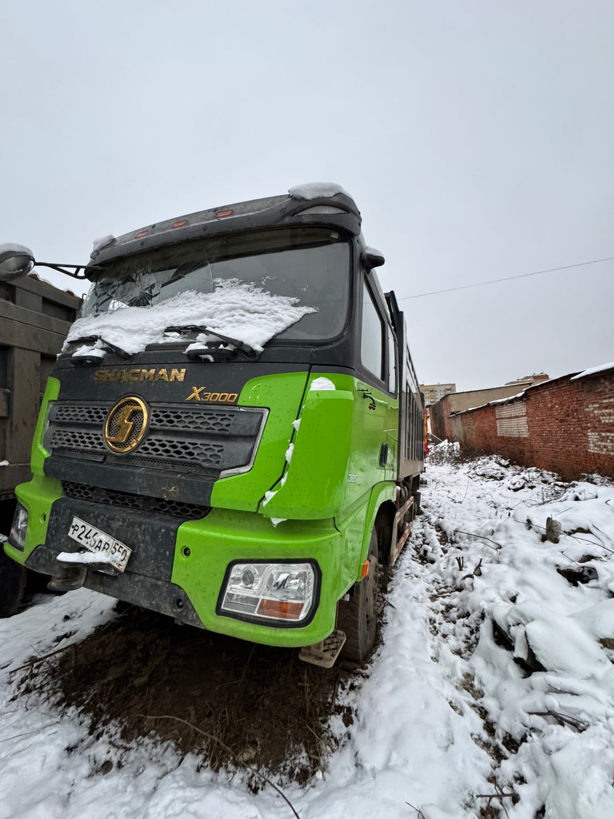 Shacman (Shaanxi) SX 6x4 Самосвал SX32586T384C — Б/У, 2022 г.