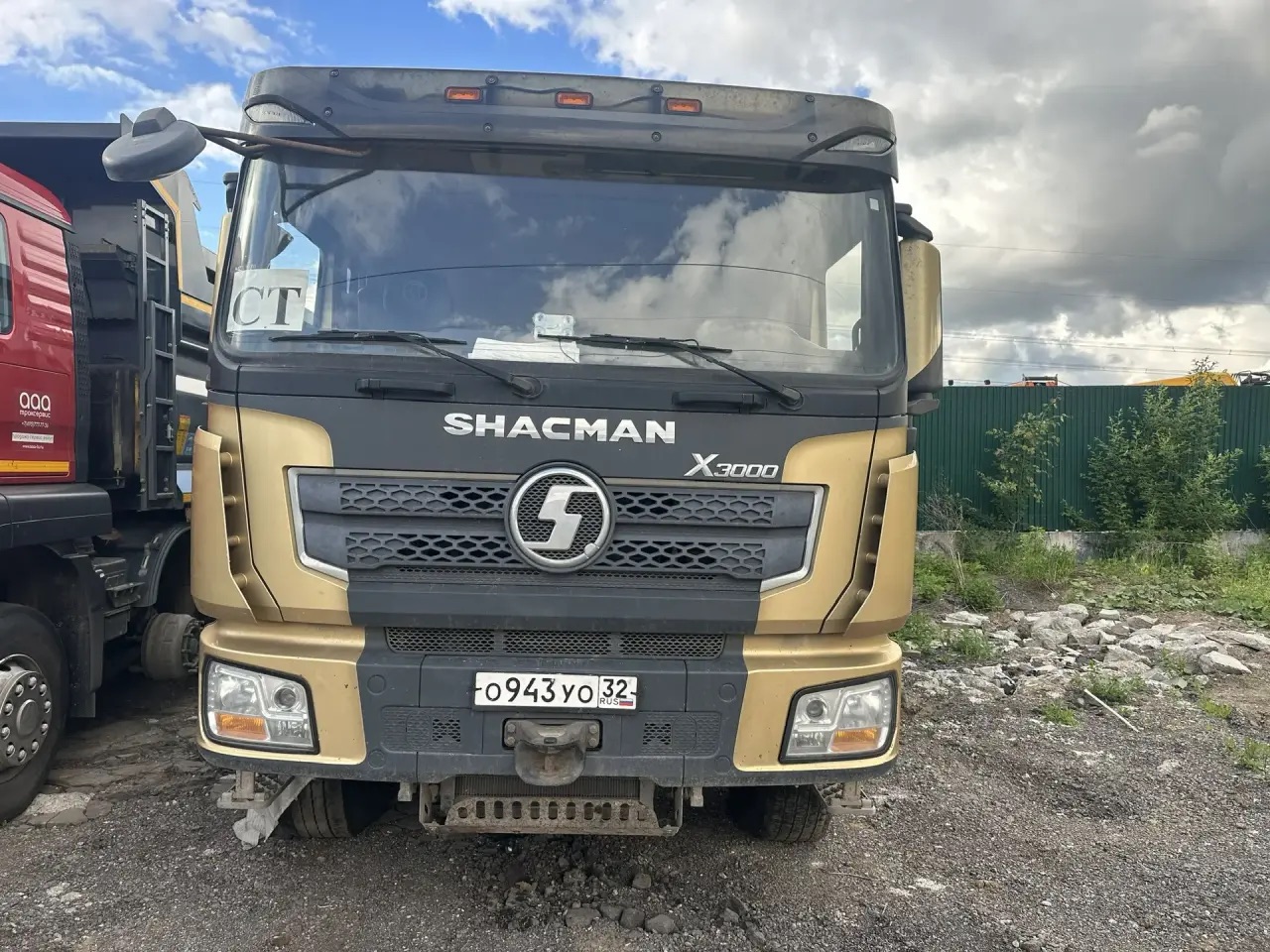 Shacman (Shaanxi) SX 8x4 Самосвал SX331863366 — Б/У, 2022 г.