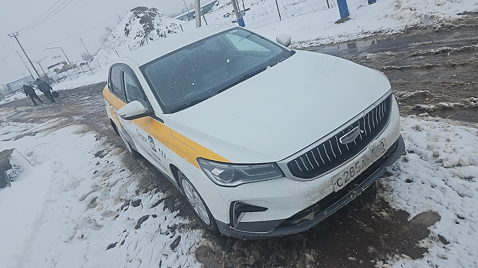 Geely Emgrand — Б/У, 2023 г. (Солнечногорск, 181000 км)