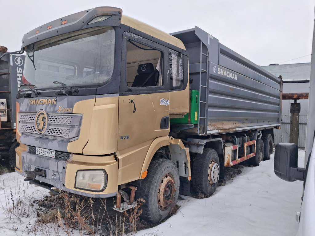 Shacman (Shaanxi) SX33186T366 8x4 — Б/У, 2021 г.
