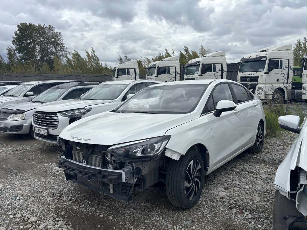 BAIC Luxury 1.5 CVT (I Поколение) — Б/У, 2023 г.