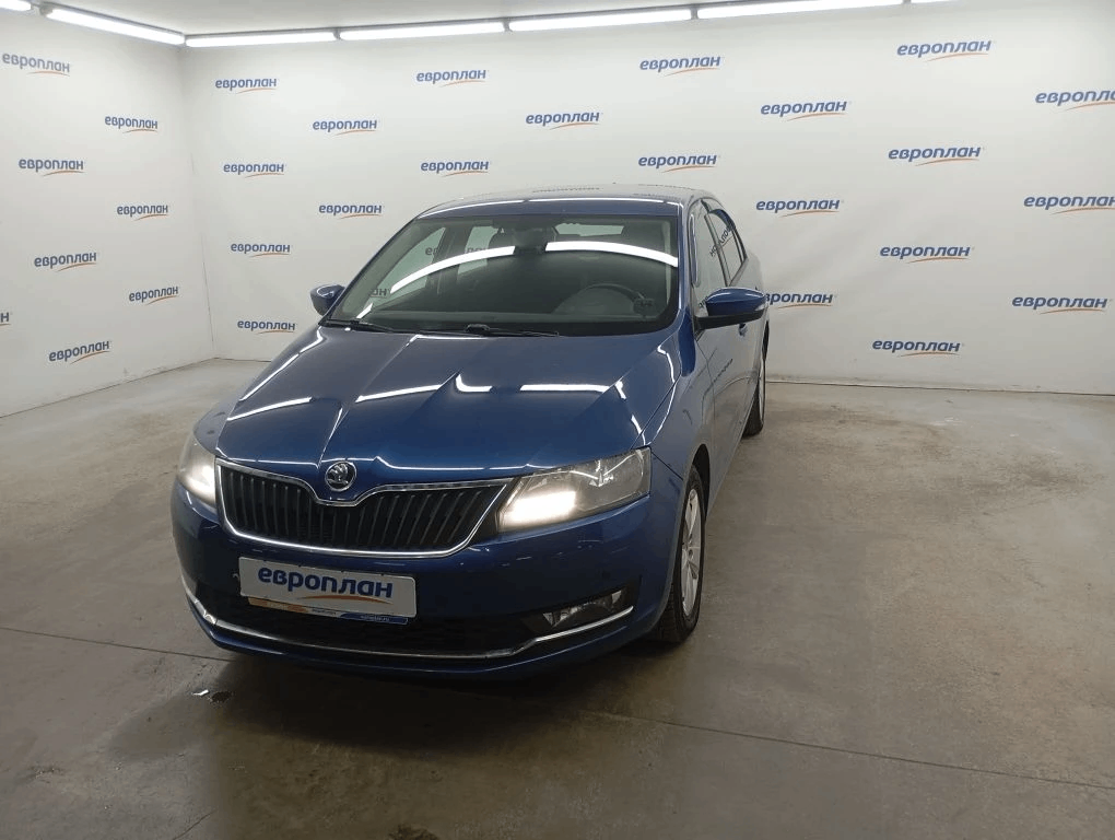 Skoda Rapid — Б/У, 2017 г. (Москва, 262232 км)