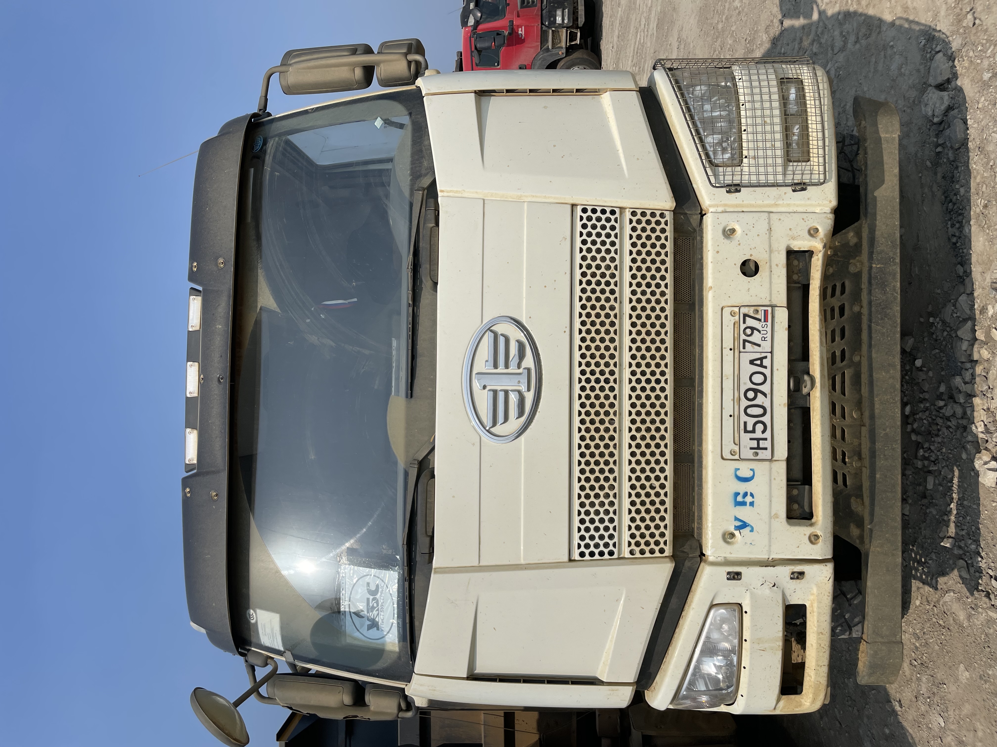 FAW J6 6x6 Самосвал CA3250P66K24L1TE5 — Б/У, 2023 г.