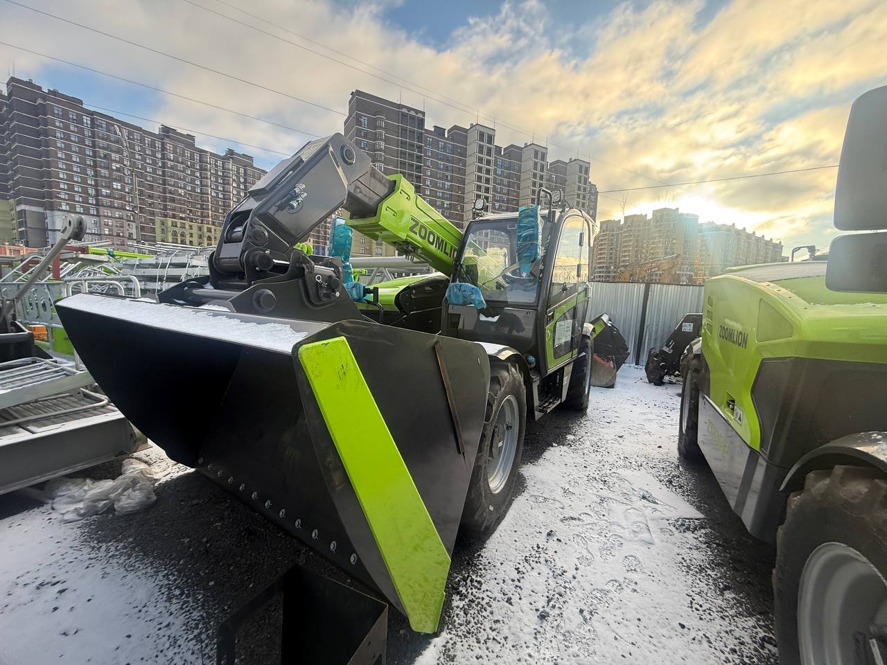 Zoomlion ZTH Телескопический погрузчик ZTH3507 — Б/У, 2024 г.