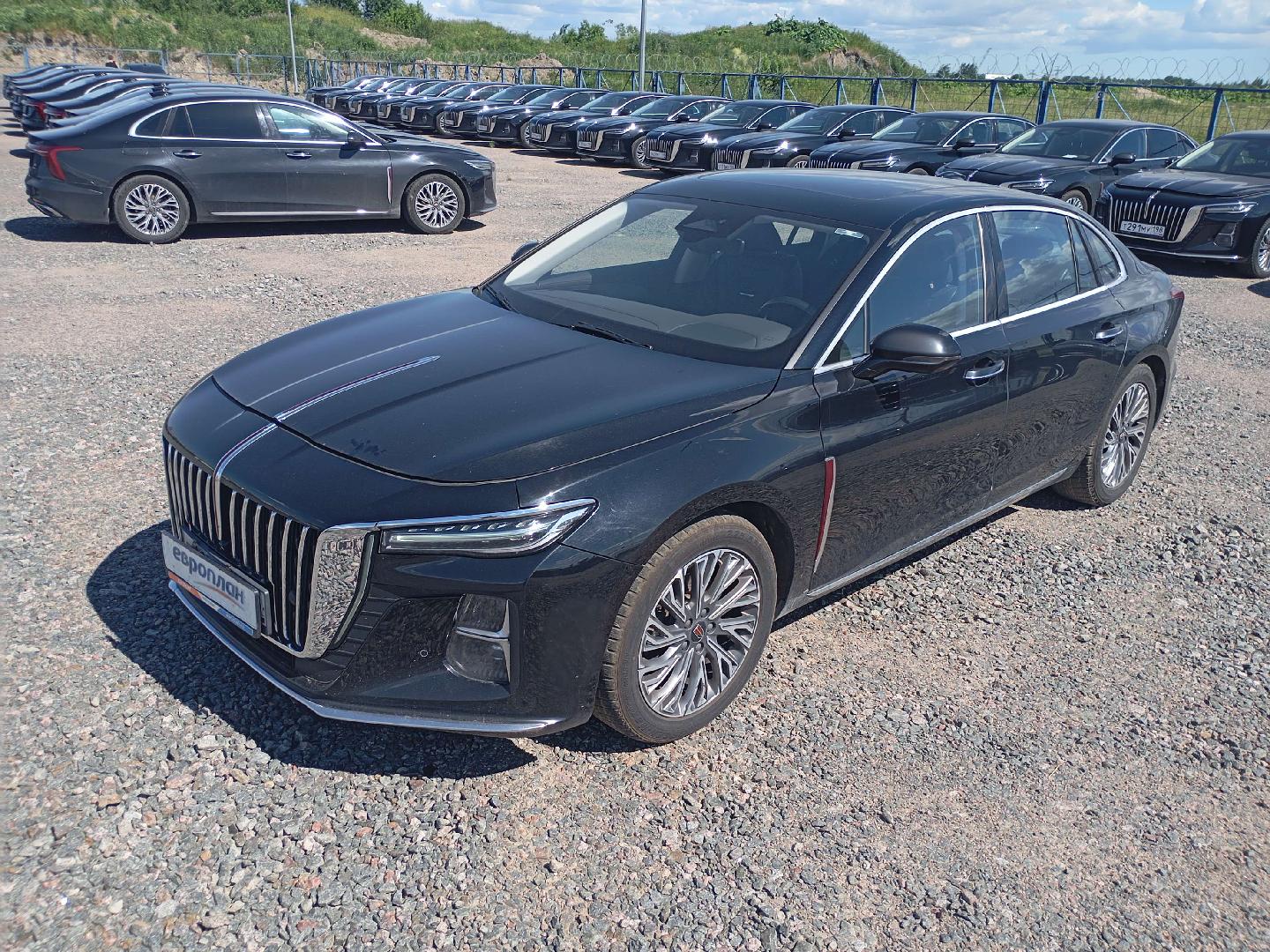 Hongqi H5 — Б/У, 2024 г. (Санкт-Петербург, 167359 км)