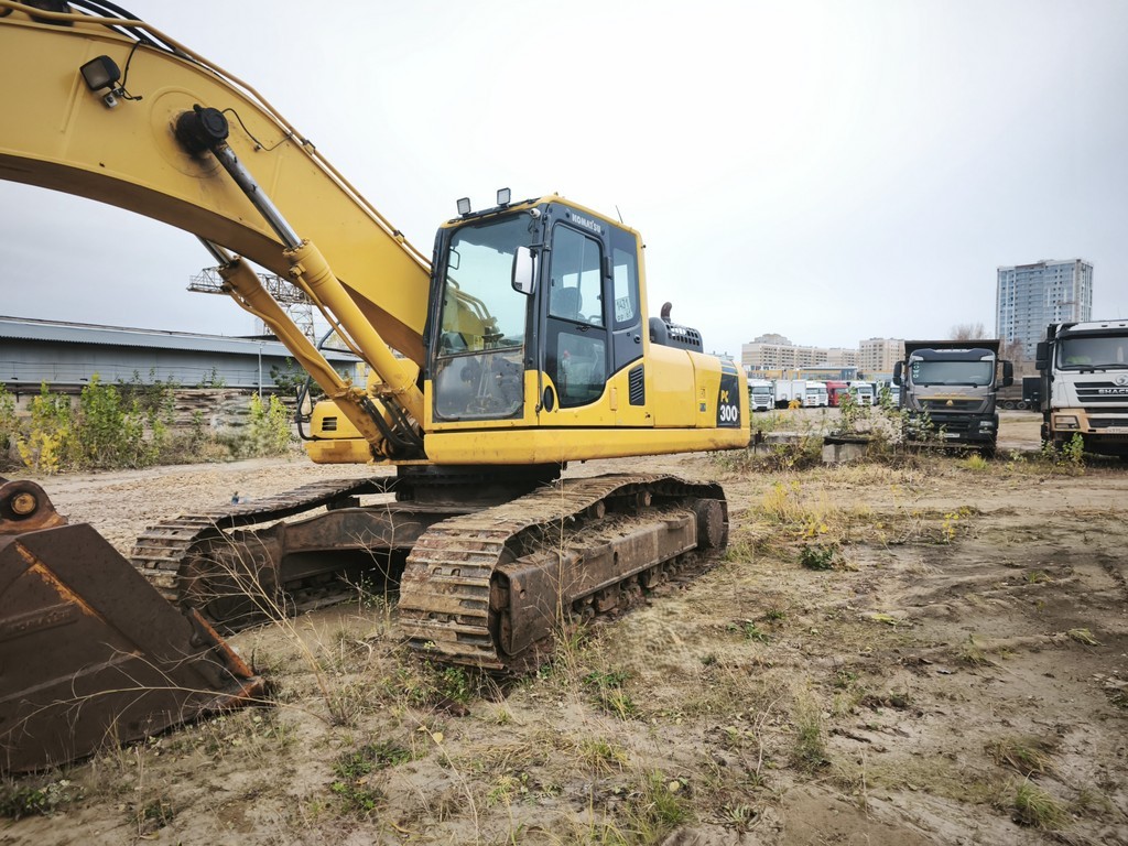KOMATSU PC300-8M0 Экскаватор — Б/У, 2019 г.