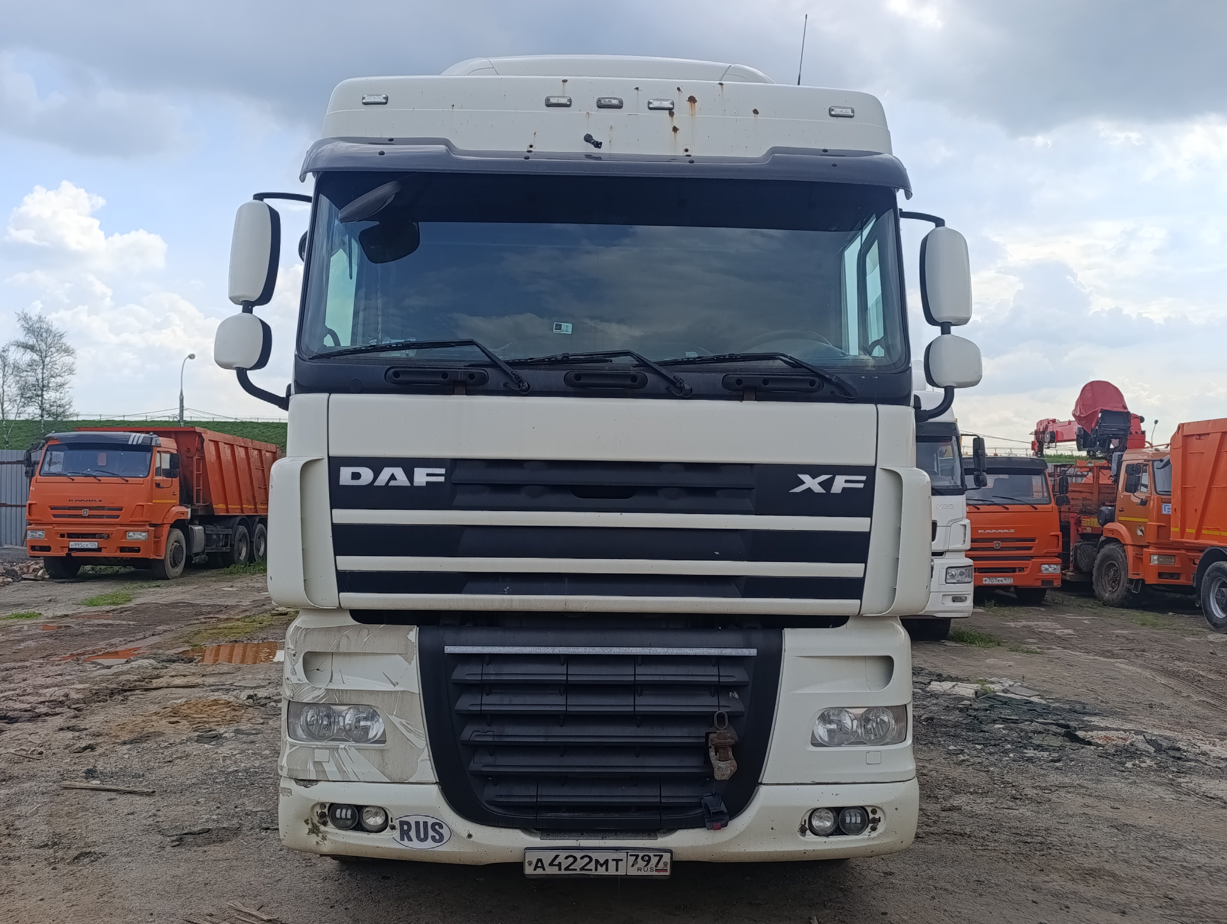 DAF XF 4x2 Седельный тягач FT XF 105 410 — Б/У, 2016 г.
