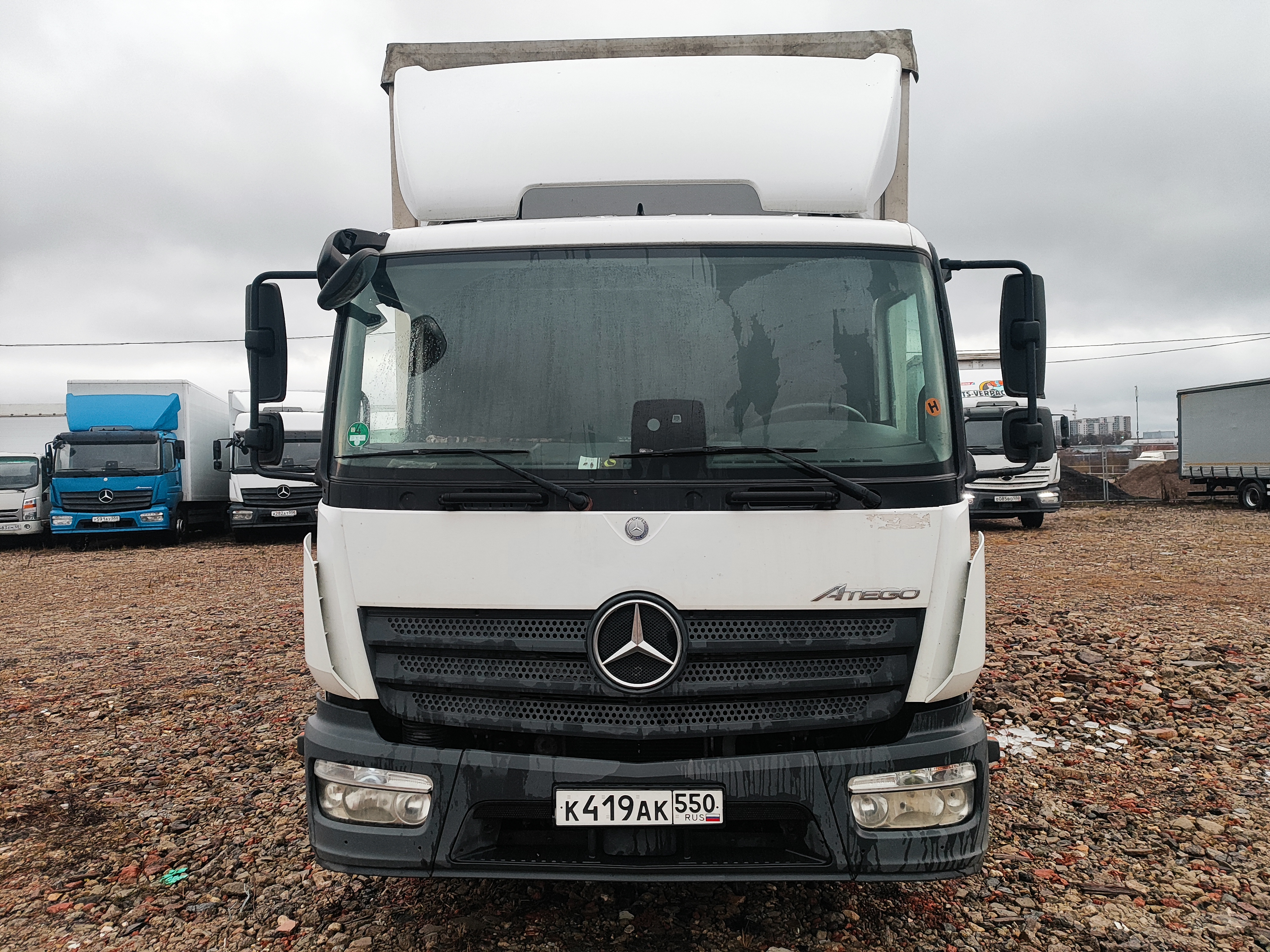 Mercedes-Benz ATEGO 4x2 Бортовой с гидробортом 818 — Б/У, 2018 г.