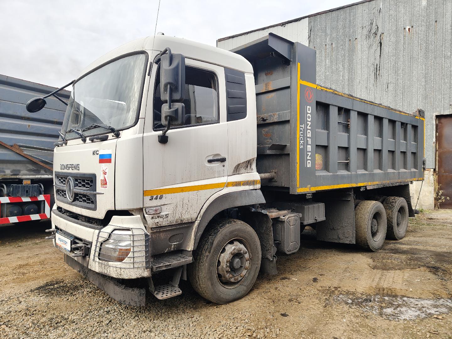 Dongfeng DFH3330A80-M — Б/У, 2023 г. (Кемерово, 97189 км)