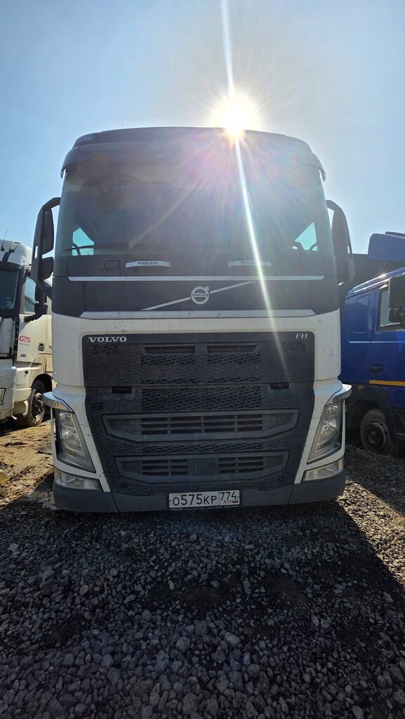 Volvo FH 4x2 Седельный тягач FH-TRUCK — Б/У, 2021 г.