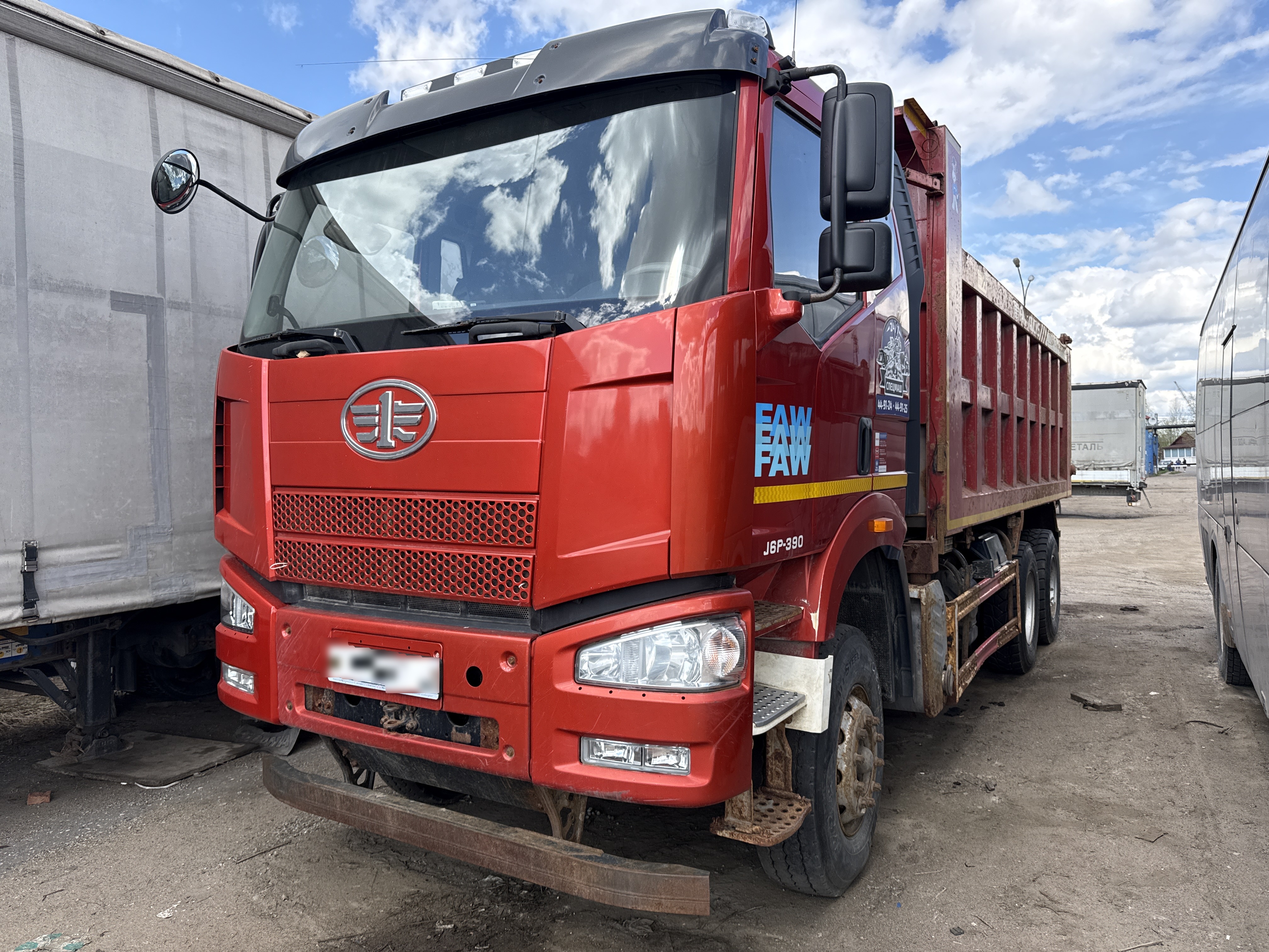 FAW J6* 6х4 Самосвал — Б/У, 2021 г.