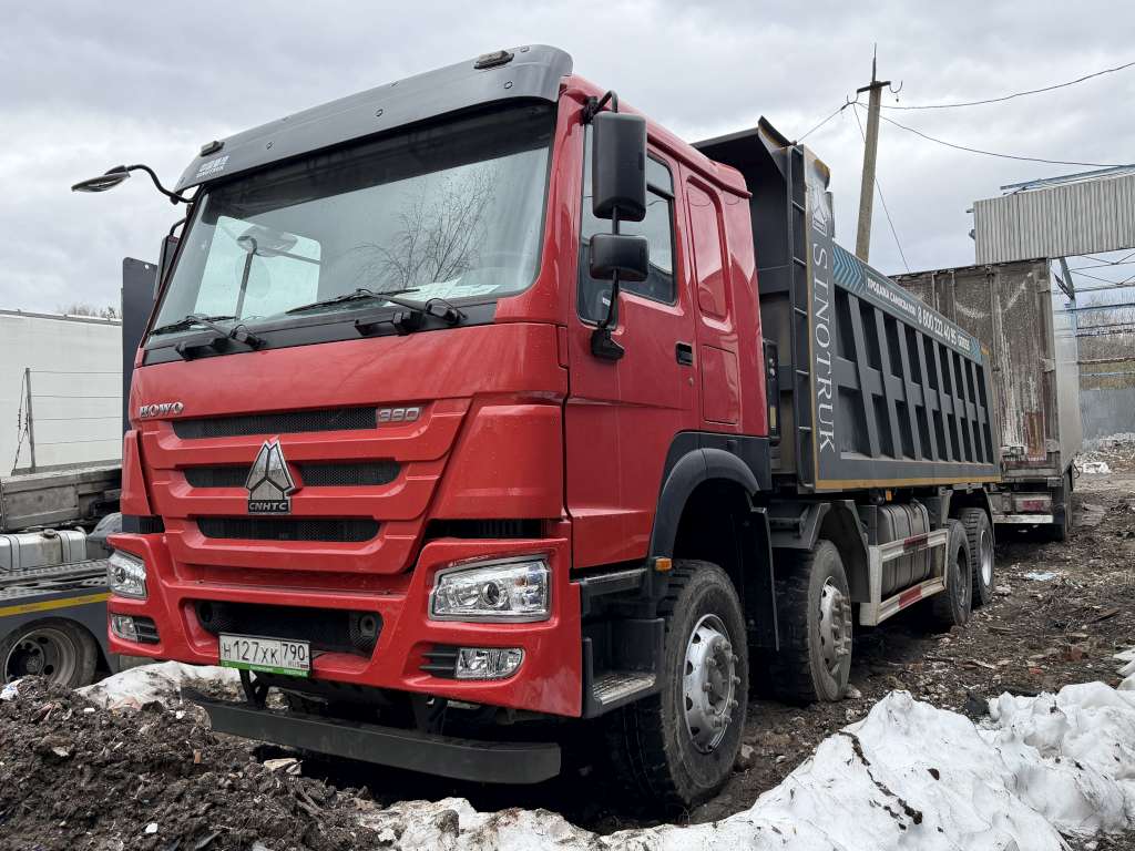 HOWO ZZ3407S3867E — Б/У, 2022 г.