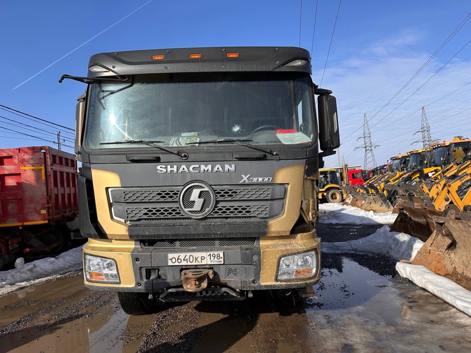 Shacman (Shaanxi) SX 8x4 Самосвал SX33186T366C — Б/У, 2020 г.