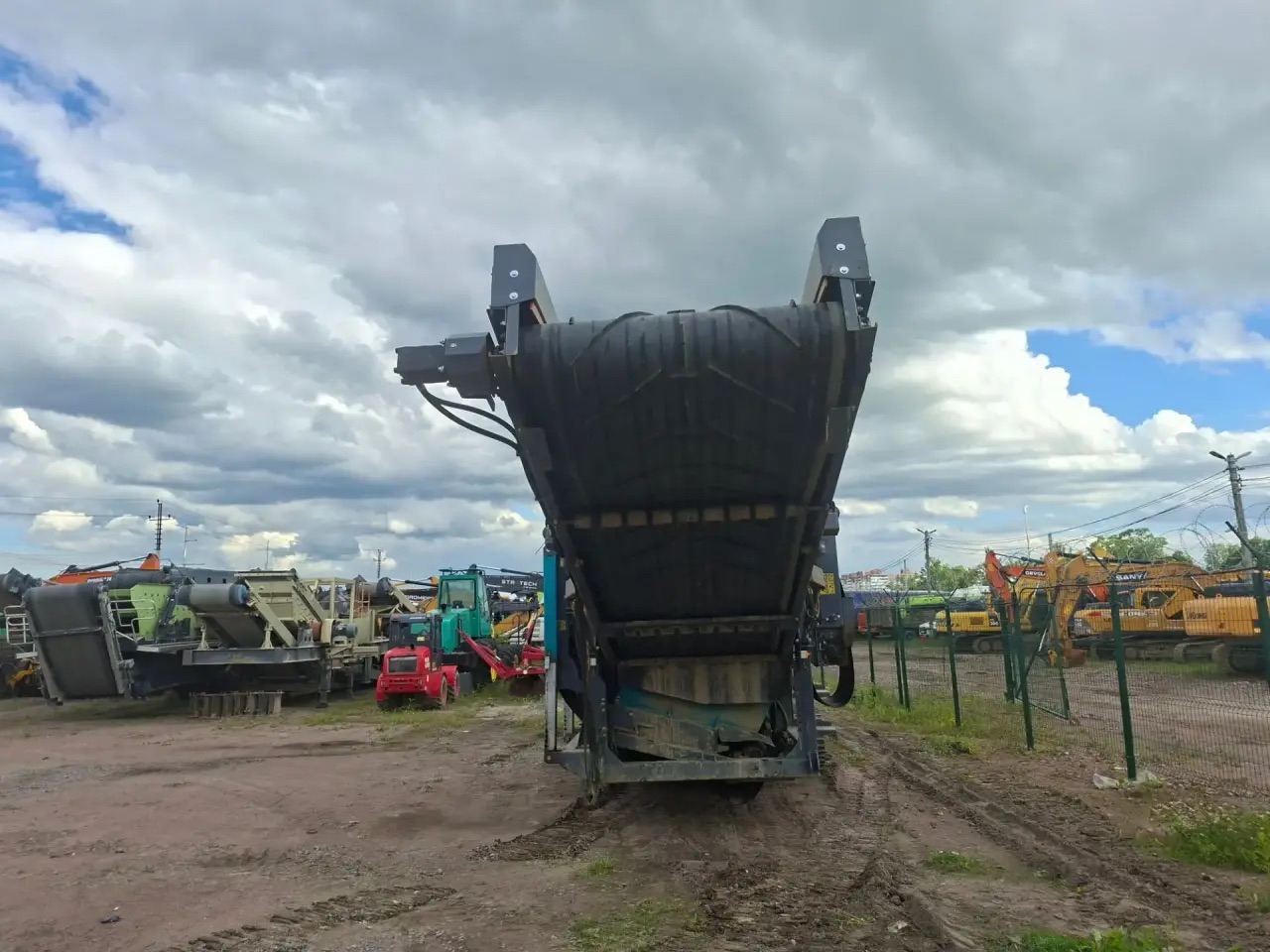 POWERSCREEN Warrior 1800 Самоходная сортировочная установка — Б/У, 2024 г.