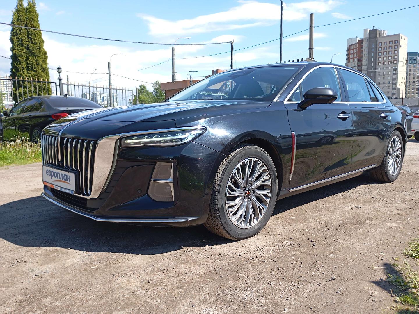 Hongqi H5 — Б/У, 2024 г. (Санкт-Петербург, 179952 км)