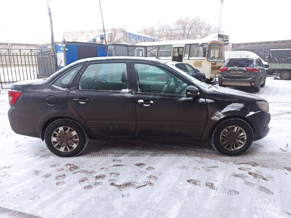LADA GRANTA #Клуб 1.6 90hp 5MT — Б/У, 2023 г.