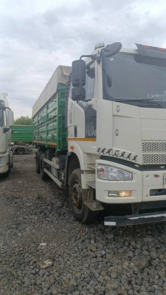 FAW J6 6x4 Зерновоз 558983-41 — Б/У, 2022 г.