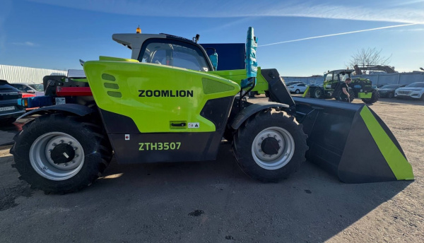 Zoomlion ZTH Телескопический погрузчик ZTH3507 — Б/У, 2024 г.