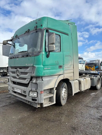 Mercedes-Benz ACTROS 4x2 Седельный тягач 1844 LS — Б/У, 2017 г.