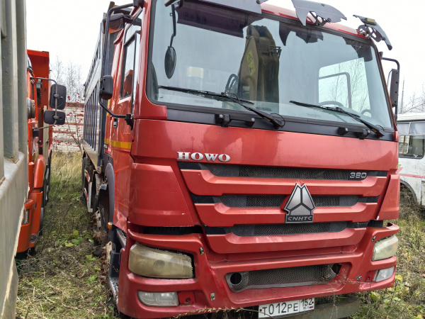 Howo ZZ 8x4 Самосвал ZZ3407S3867E — Б/У, 2022 г.