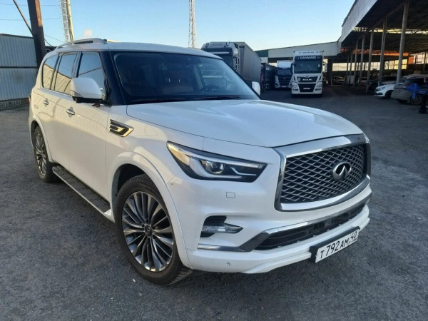 Infiniti QX80 — Б/У, 2021 г.