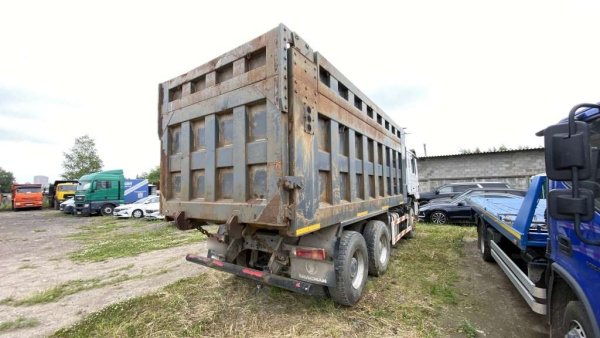 Shacman (Shaanxi) SX3258DT384C 6x4 Самосвал — Б/У, 2022 г.