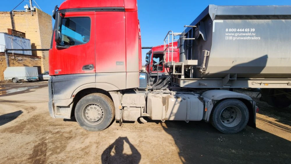 Mercedes-Benz ACTROS 4x2 Седельный тягач 1853 LS — Б/У, 2023 г.
