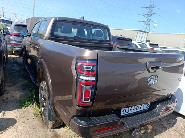 GREAT WALL Premium 2.0d 8AT 4WD (I Поколение) — Б/У, 2021 г.