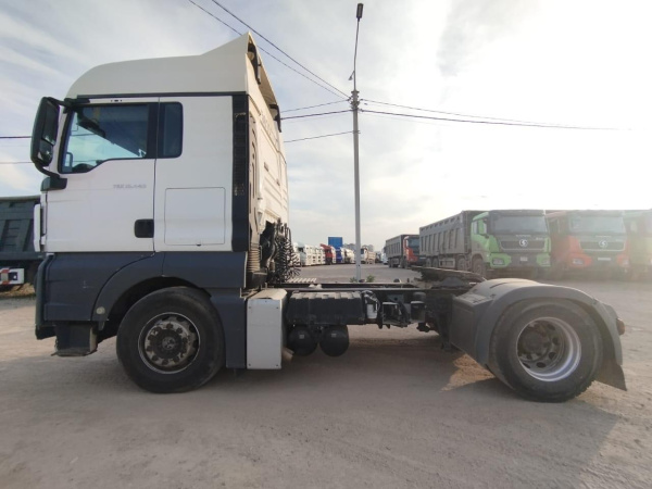 MAN TGX 4x2 Седельный тягач 18.440 4x2 BLS — Б/У, 2019 г.