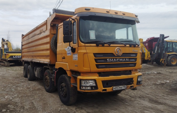 Shacman (Shaanxi) SX3318DT366 8x4 Самосвал — Б/У, 2021 г.