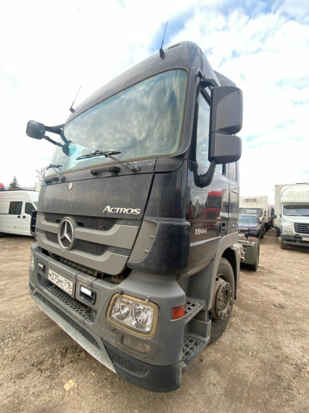 Mercedes-Benz ACTROS 4x2 Седельный тягач 1844 LS — Б/У, 2018 г.
