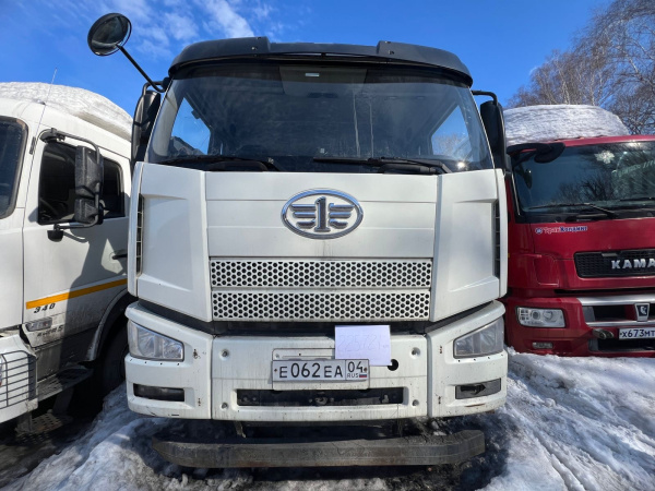 FAW СА3310Р66K24T4E5 — Б/У, 2022 г.
