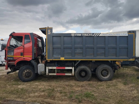 FAW J6 6x6 Самосвал CA3250P66K24L1TE5 — Б/У, 2022 г.